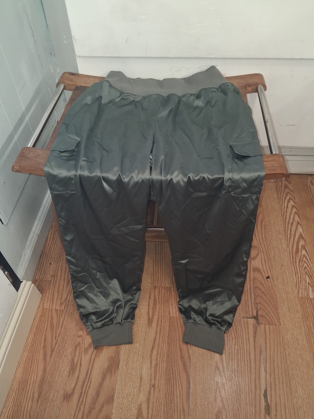 PrettyGarden Women’s Solid Satin Gray Jogger Pants with Pockets, Regular Size L